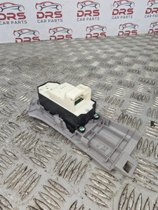 TOYOTA YARIS MK2 WINDOW SWITCH (O/S/F) DRIVERS FRONT T3 5 DOOR (2008)