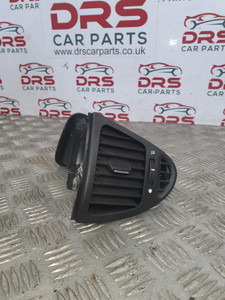 JAGUAR X TYPE AIR VENT (O/S/F) DRIVERS FRONT ESTATE 2.5 AWD  (2004 - 2009)