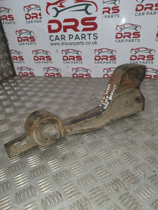 MERCEDES VITO DIFF BRACKET 111 2.2 DIESEL W639 (2003 - 2012)