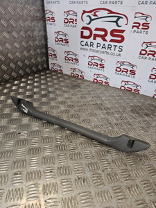 LAND ROVER DISCOVERY 1 INTERIOR TAILGATE HANDLE TDI300 1989 - 1998