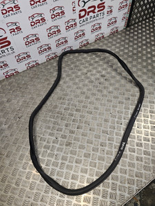 VAUXHALL INSIGNIA DOOR SEAL OSR DRIVERS REAR  A18XER 2011