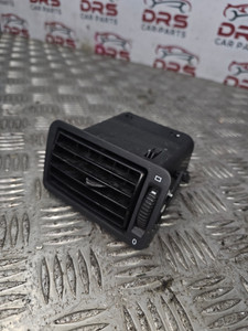 MERCEDES SLK AIR VENT NSF PASSENGER FRONT 320 V6 R170 AUTOMATIC 1996 - 2004