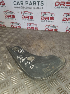 AUDI A4 B6 REAR MUD FLAP CONVERTIBLE DRIVERS OSR GENUINE PART (2000 - 2006)