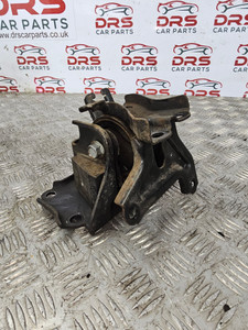 KIA SPORTAGE GEARBOX MOUNT 2.0 PETROL 4WD MANUAL MK2 2004 - 2010