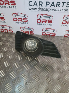 VAUXHALL TIGRA FRONT FOG LIGHT + SURROUND COVER