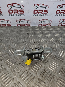 JAGUAR XF S SEAT CLIP OSR DRIVERS REAR PREMIUM LUXURY 3.0D AUTO FACELIFT 2010-2015