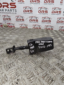 SKODA FABIA MK2 ESTATE DOOR CHECK STRAP HINGE PASSENGER FRONT NSF (2007 - 2014) SKODA FABIA MK2 ESTATE DOOR CHECK STRAP HINGE PASSENGER FRONT NSF (2007 - 2014)
