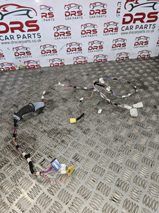 TOYOTA CELICA DOOR WIRING LOOM NSF PASSENGER FRONT GEN 7 1999 - 2006