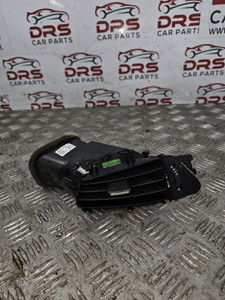 VAUXHALL ASTRA J MK6 DASHBOARD AIR VENT CENTRE DRIVERS O/S SRI (2009 - 2013) VAUXHALL ASTRA J MK6 DASHBOARD AIR VENT CENTRE DRIVERS O/S SRI (2009 - 2013)