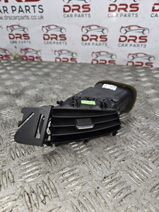 VAUXHALL ASTRA J MK6 DASHBOARD AIR VENT CENTRE PASSENGER NS SRI (2009 - 2013) VAUXHALL ASTRA J MK6 DASHBOARD AIR VENT CENTRE PASSENGER NS SRI (2009 - 2013)