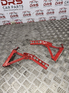 SKODA FABIA MK2 BONNET HINGES X2 PAIR IN RED (2007 - 2014) SKODA FABIA MK2 BONNET HINGES X2 PAIR IN RED (2007 - 2014)