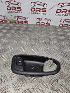 FORD S-MAX ELECTRIC WINDOW SWITCH + PANEL DRIVERS REAR OSR Mk1 (2006 - 2010) FORD S-MAX ELECTRIC WINDOW SWITCH + PANEL DRIVERS REAR OSR Mk1 (2006 - 2010)