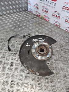 VAUXHALL ASTRA J WHEEL HUB OSF DRIVERS FRONT 2.0 CDTI MK6 AUTOMATIC 2009 - 2015