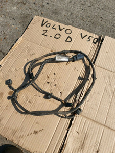 VOLVO V50 2.0D DIESEL D5 REAR REVERSING SENSOR WIRING LOOM 2006