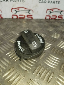 AUDI A6 FUEL CAP SCREW ON DIESEL (2004 - 2017)
