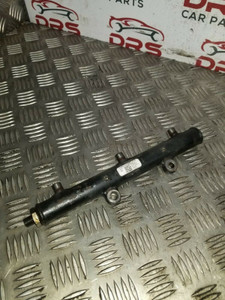 LAND ROVER DISCOVERY 3 FUEL INJECTOR RAIL 2.7 TDV6 DIESEL (2004 - 2009)