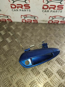 FIAT GRANDE PUNTO EXTERIOR DOOR HANDLE DRIVERS O/S 3 DOOR IN BLUE (2006 - 2012)