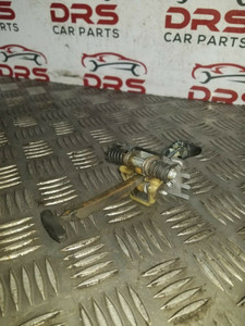 RENAULT MEGANE MK3 DOOR CHECK STRAP HINGE PASSENGER N/S/R (2008 - 2016)