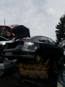 VW PASSAT B6 1.9 TDI WHEEL NUT BREAKING COMPLETE CAR PARTS AVAILABLE 2008