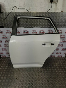 TOYOTA AVENSIS MK3 DOOR BARE IN WHITE ESTATE PASSENGER N/S/R  (2009 - 2015) T270