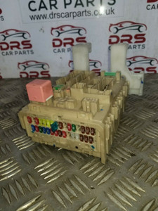 TOYOTA AVENSIS MK3 FUSEBOX 2.0 D4D T27 FACELIFT 2012 - 2015