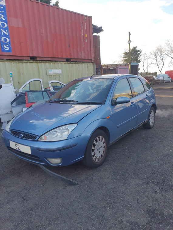 FORD FOCUS GHIA 2L PETROL (2002)