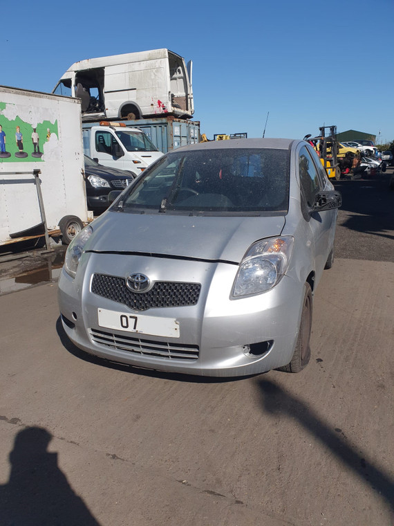 TOYOTA YARIS ZINC 1.3 PETROL (2007)