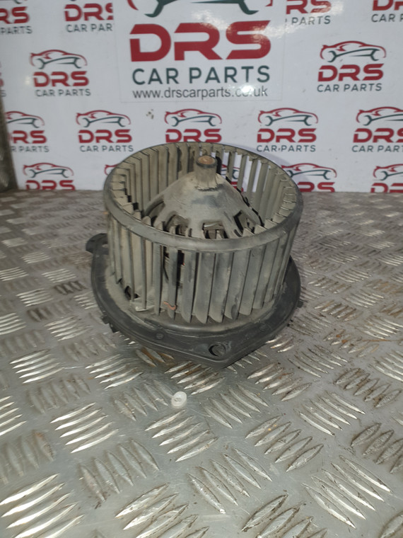IVECO DAILY RECOVERY TRUCK HEATER BLOWER MOTOR DNESO (570630200) 2.8 DIESEL TWIN WHEEL (2004)