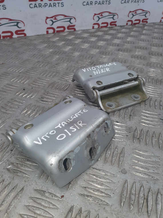 MERCEDES VITO TAILGATE HINGES 111 2.2 DIESEL W639 (2003 - 2012)