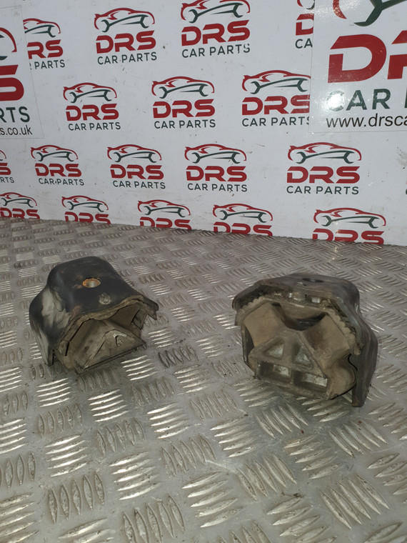 MERCEDES VITO ENGINE MOUNT 111 2.2 DIESEL W639 (2003 - 2012)