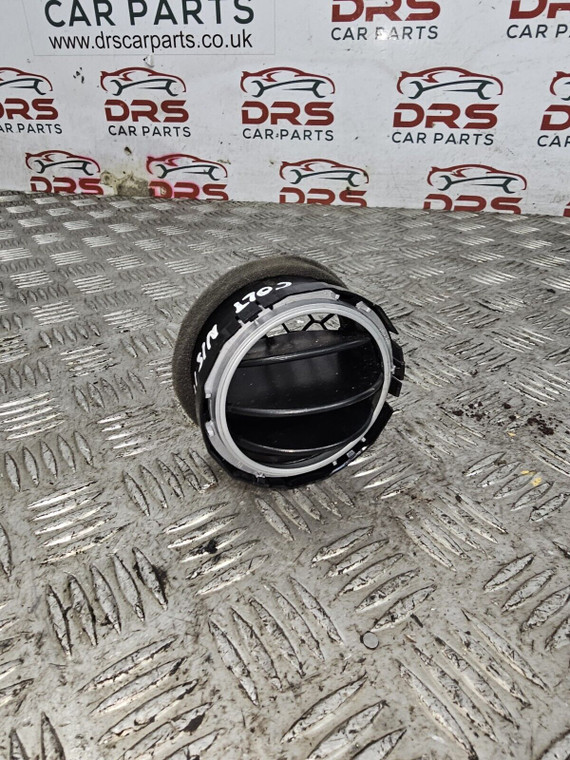 MITSUBISHI COLT CZ2 DASHBOARD AIR VENT PASSENGER FRONT NSF (2004 - 2009) 