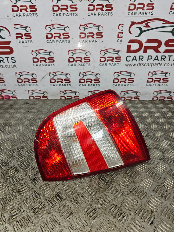 SKODA FABIA REAR LIGHT OS DRIVERS RIGHT MK1 HTP 1999 - 2006