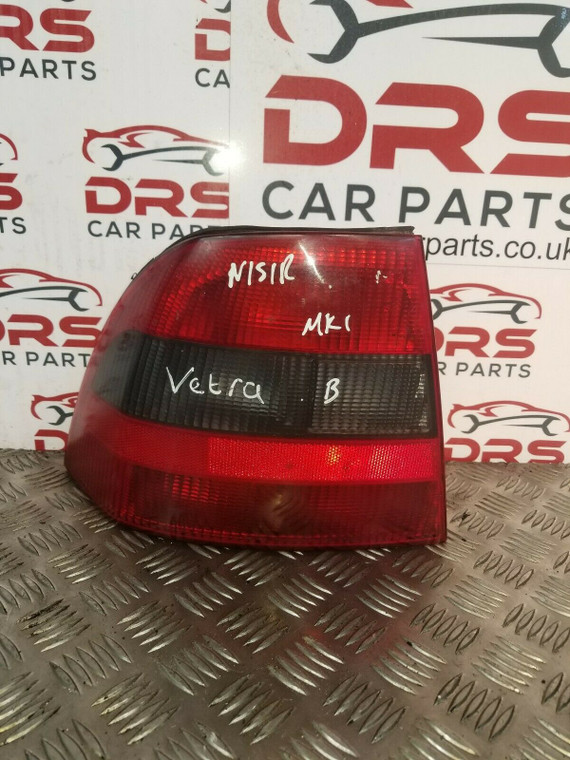 VAUXHALL VECTRA REAR LIGHT PASSENGER N/S/R MK1 VECTRA B