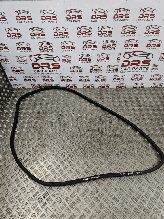 MERCEDES CLC COUPE DOOR RUBBER SEAL CL203 PASSENGER LEFT (2007 - 2011)