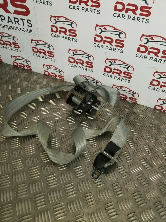 KIA SORENTO REAR CENTRE SEAT BELT 2.5 CRDI DIESEL (2002 - 2006) MK1