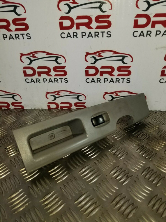 KIA SORENTO PASSENGER (N/S/F) ELECTRIC WINDOW SWITCH 2.5 CRDI MK1 DIESEL