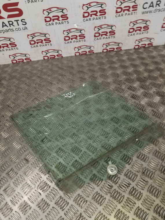 JEEP CHEROKEE DRIVERS FRONT WINDOW O/S/F 4.0 PETROL (1984 - 2001)