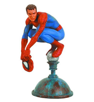 Marvel Milestones Spider-Man Unmasked Variant Excl. Statue