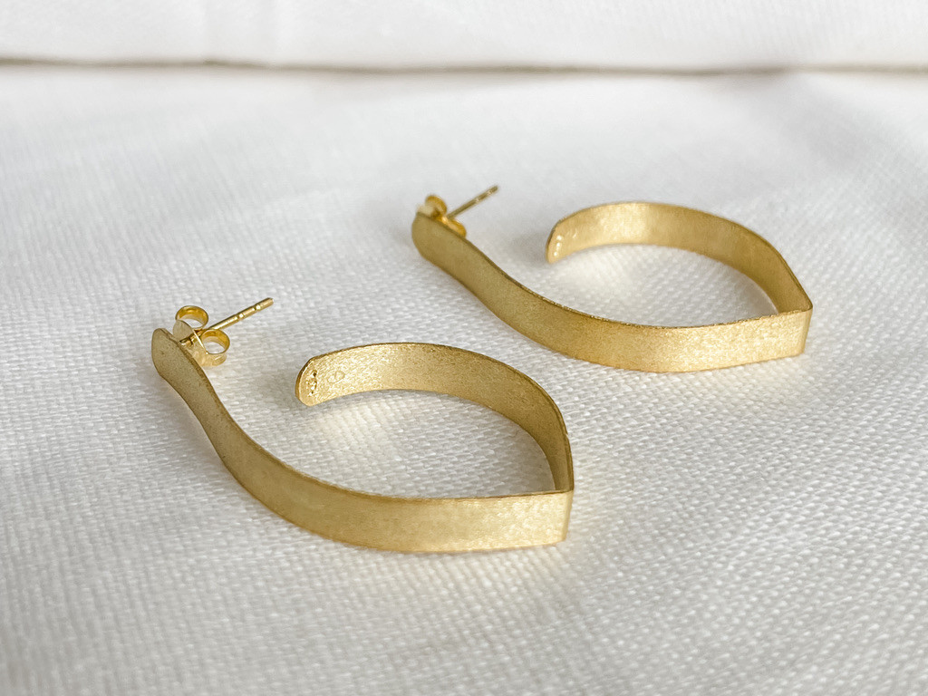 FINE SILVER 18K GOLD PLATED EARRINGS