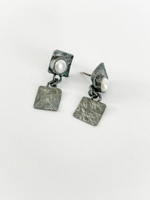 OXIDIZED STERLING SILVER EARRINGS WITH PEARL