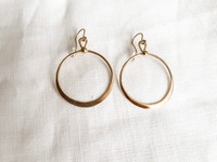 GOLD ROUND GODDESS EARRINGS