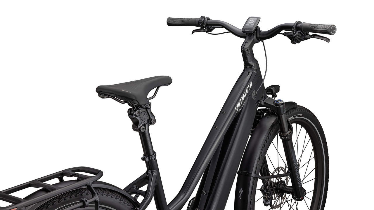 2025 | Turbo Vado 5.0 Step-Through - 2025-Turbo-Vado-50-StepThrough01-4-Urban-Full-Power-Assist-EBike-Nov15.png