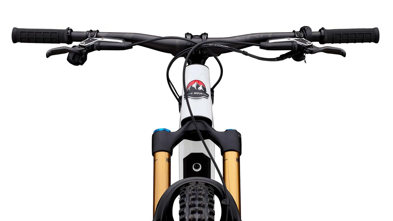 2025 | Instinct Powerplay SL Carbon 90 - Instinct-Powerplay-SL-Carbon-9002-3-Trail-Light-Assist-EMTB-Jan10.jpeg