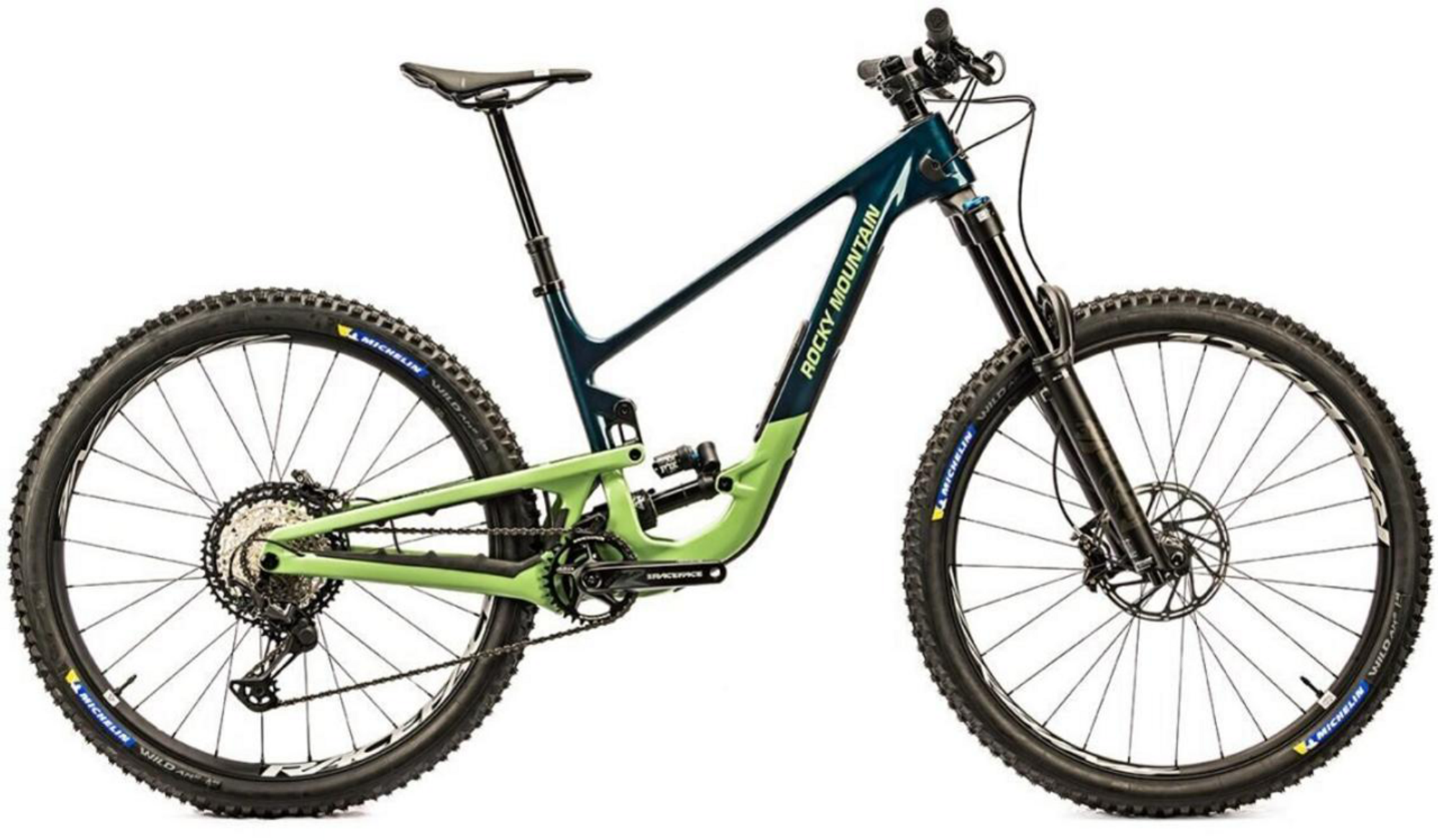 Altitude | XT | Race Face Turbine - Altitude-XT-Race-Face-Turbine01-2-Enduro-Race-Dual-Suspension-Jul15.png