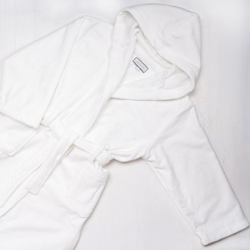 Jake and Jill Luxe Bathrobe (7-12yrs) Gift Basket (BATHROBE 7-12)