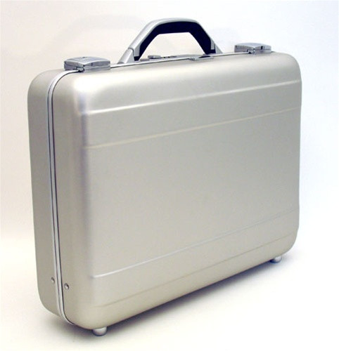 06488 ALUMINUM ATTACHE CASE