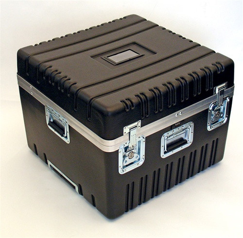 242416AH HEAVY-DUTY ATA CASE WITH WHEELS AND TELESCOPING HANDLE