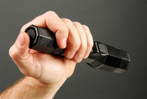7060B LED FLASHLIGHT