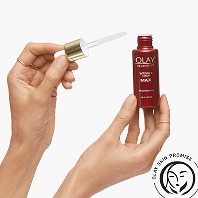 holding max wrinkle serum in hand