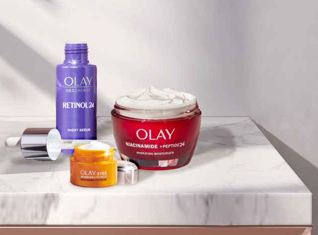 Olay Total Effects 7-in-1 Anti-Aging Moisturizer SPF 15 Fragrance-Free, 3.4  fl oz.